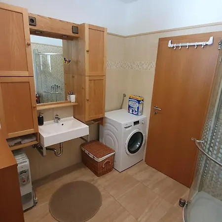 Apartment Apartma Lah *