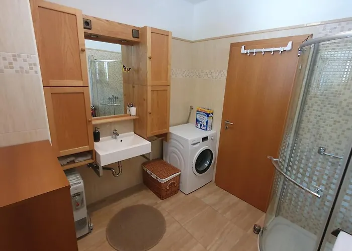 Apartman Apartma Lah *